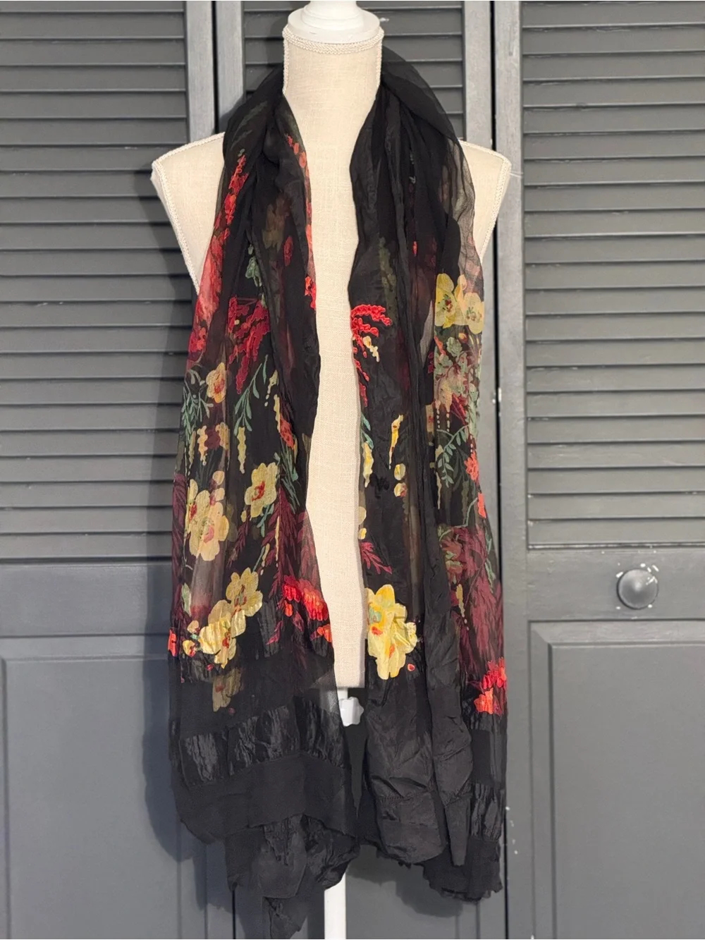 Vintage-Inspired Sheer Black Floral Scarf – Lightweight Botanical Shawl Wrap